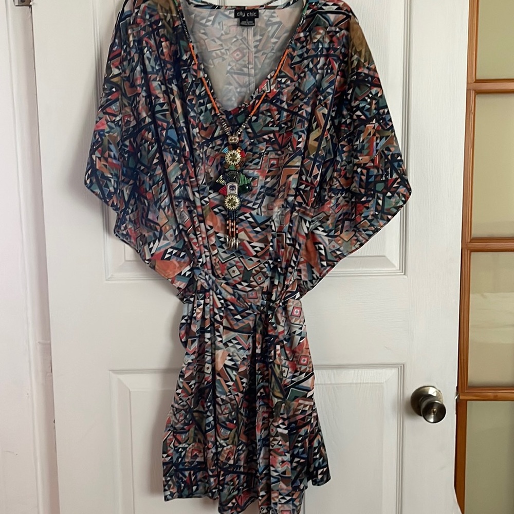 City Chic hobo chic dress with colorful necklace